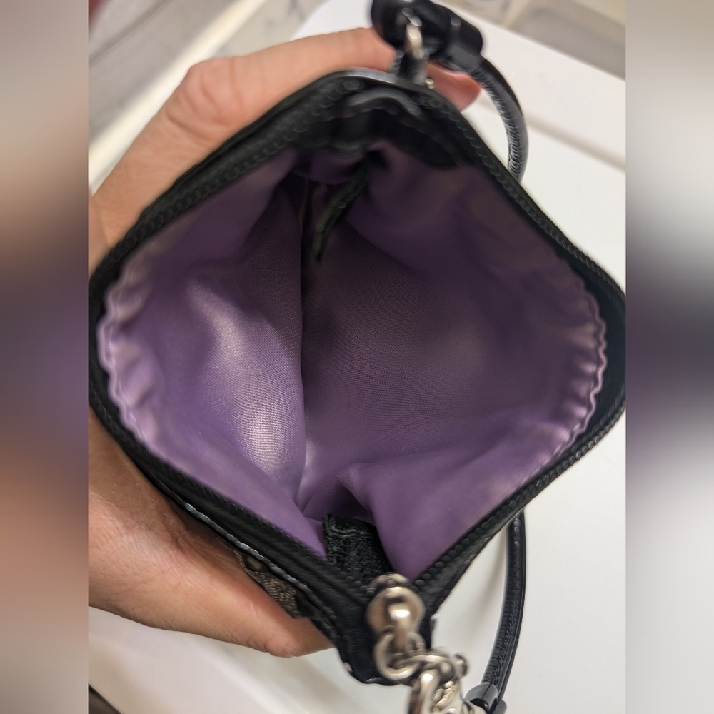 Coach Wristlet Animal Print - Picture 5 of 11